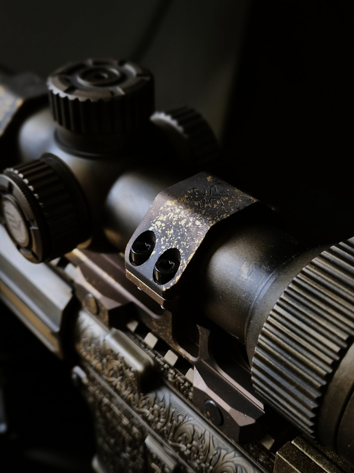 Hektor AR-15 - detal optyki i akcesoriów w projekcie custom