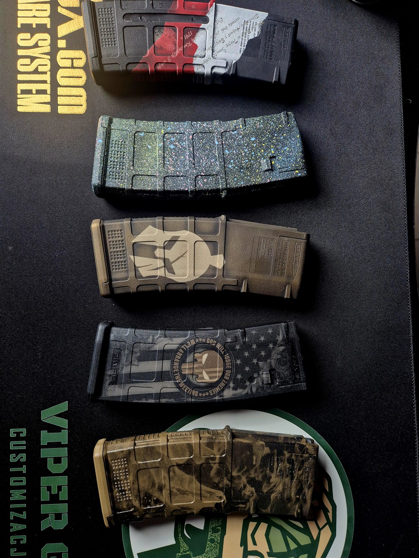 Personalizowane magazynki PMAG z malowaniem Cerakote i wzorami Viper Guns